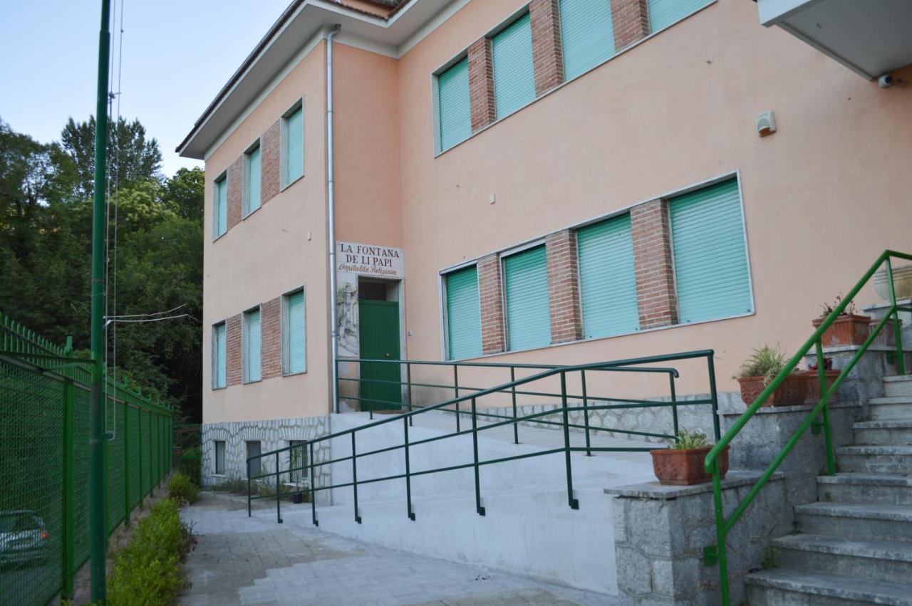 La Fontana De Li Papi Panzió Cava deʼ Tirreni Kültér fotó